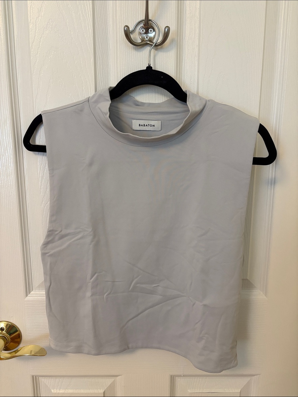Babaton Sleeveless Mock Neck Top in Light Gray